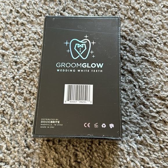 Groom Glow Teeth Whitening Kit - New and Unopened - Picture 2 of 7